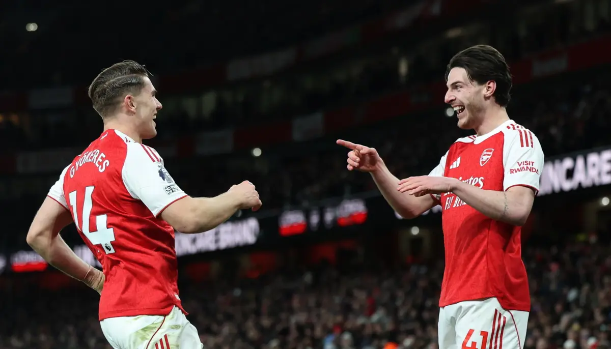 Gunners voltam a ser líderes