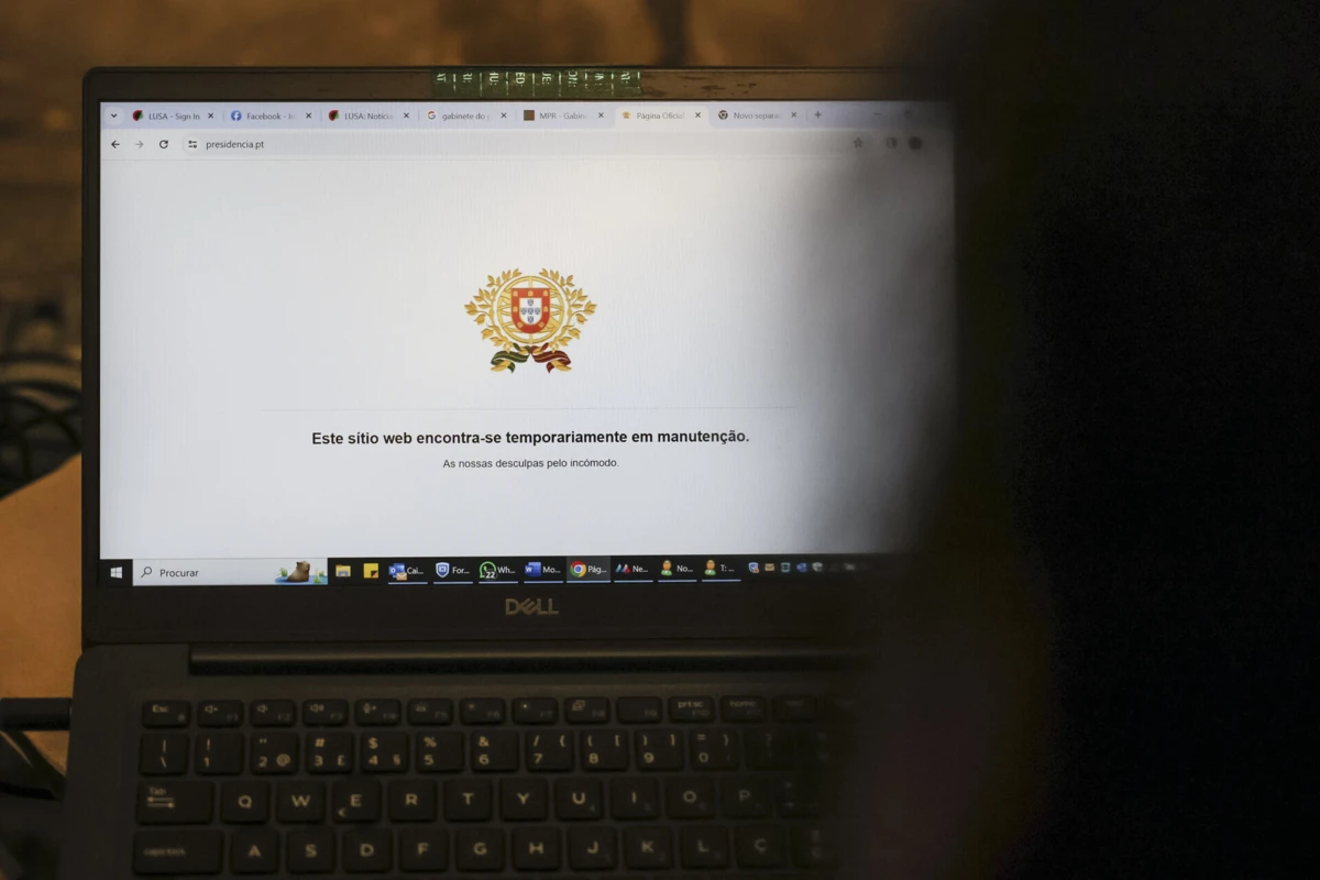 Página está inoperacional desde por volta das 18.30 horas