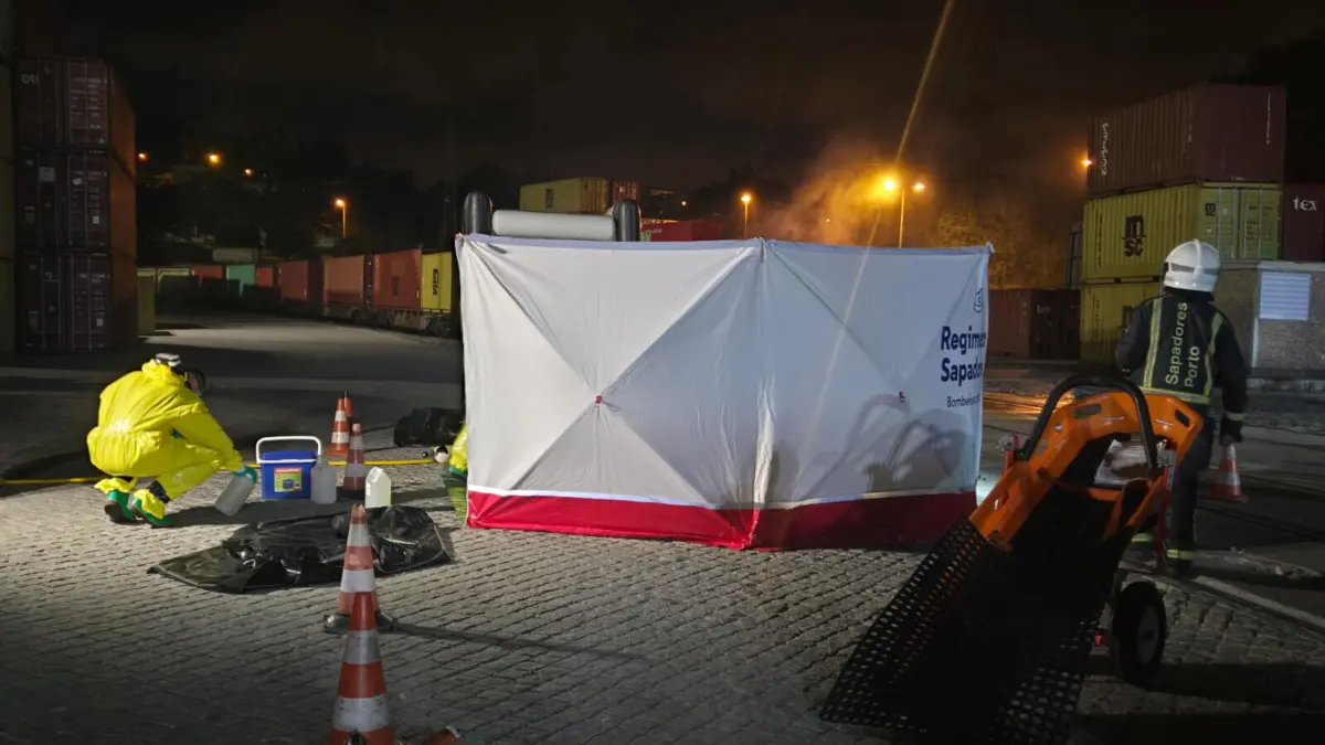 O acesso ao porto de Leixões a partir da A28 está cortado