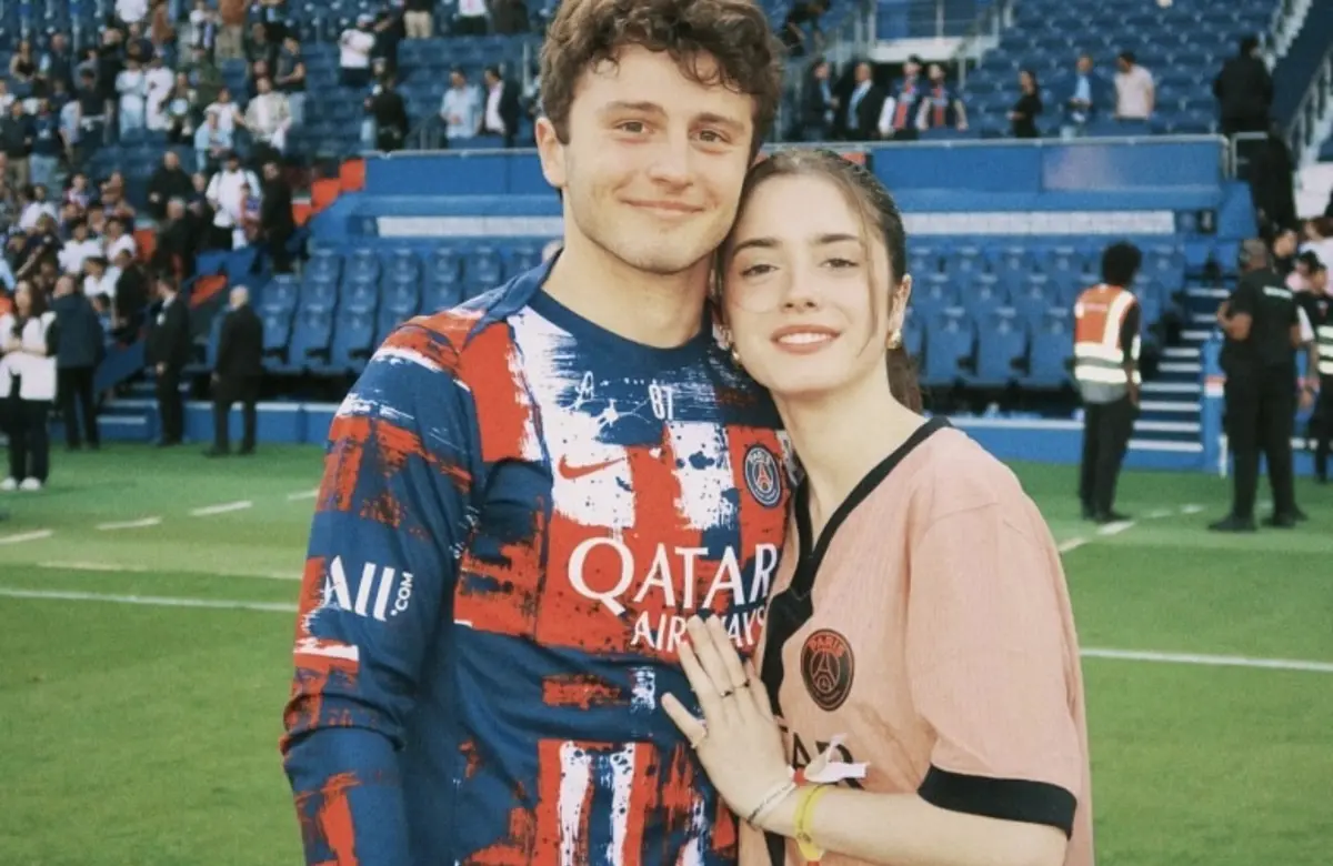 A partir de Paris, Madalena Aragão e João Neves protagonizam a campanha do Governo para quem é português e vive no estrangeiro