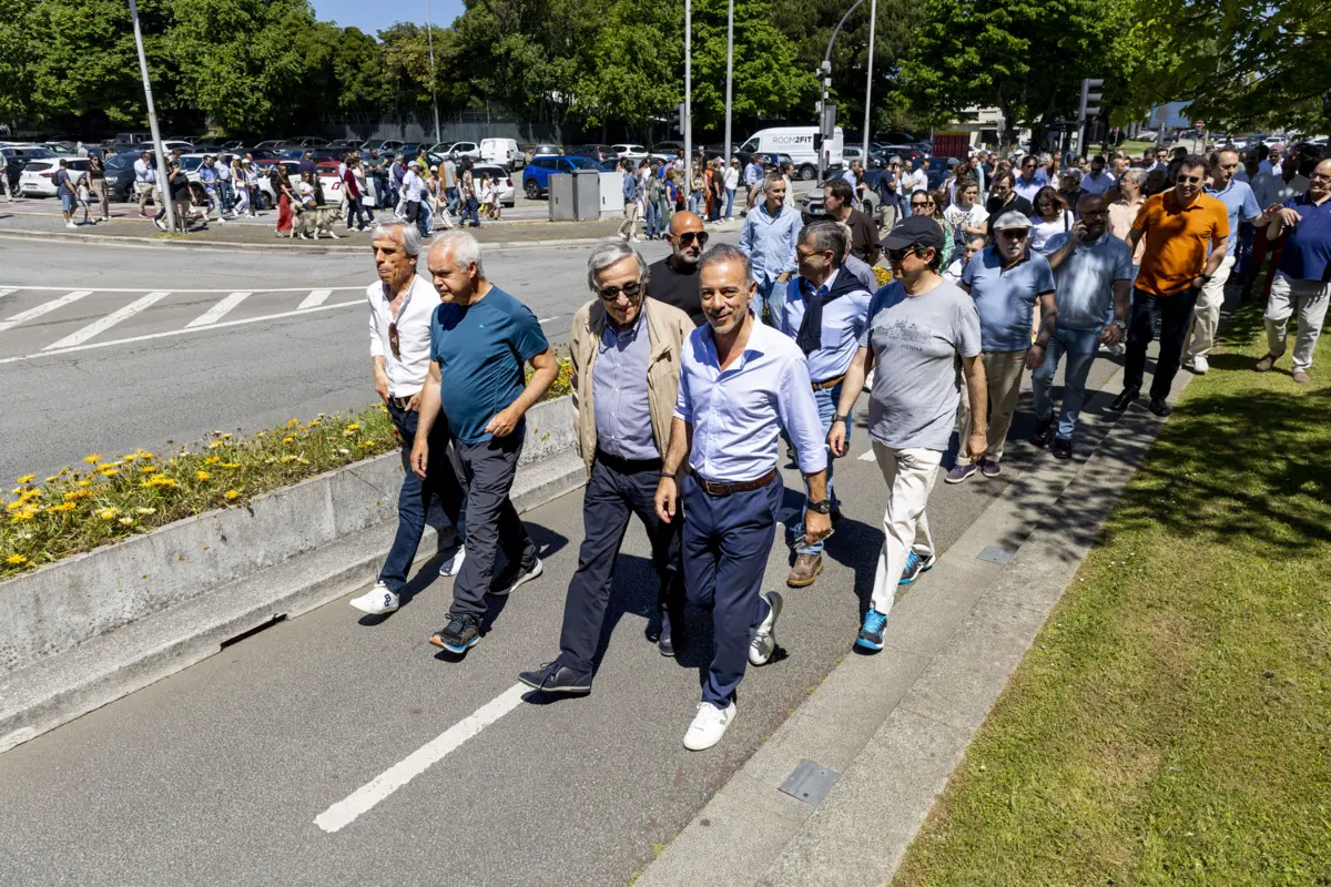 Câmara do Porto anunciou concordar com reavaliação da segunda fase do MetroBus, após iniciativa de Pedro Duarte para contestar o abate de 80 árvores
