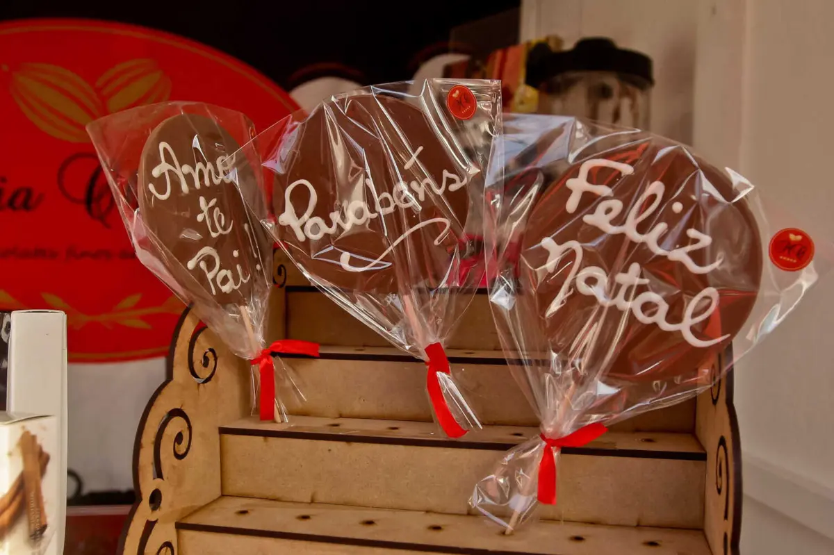 Oferecer chocolates vai ficar mais caro este ano devido à escalada do preço do cacau
