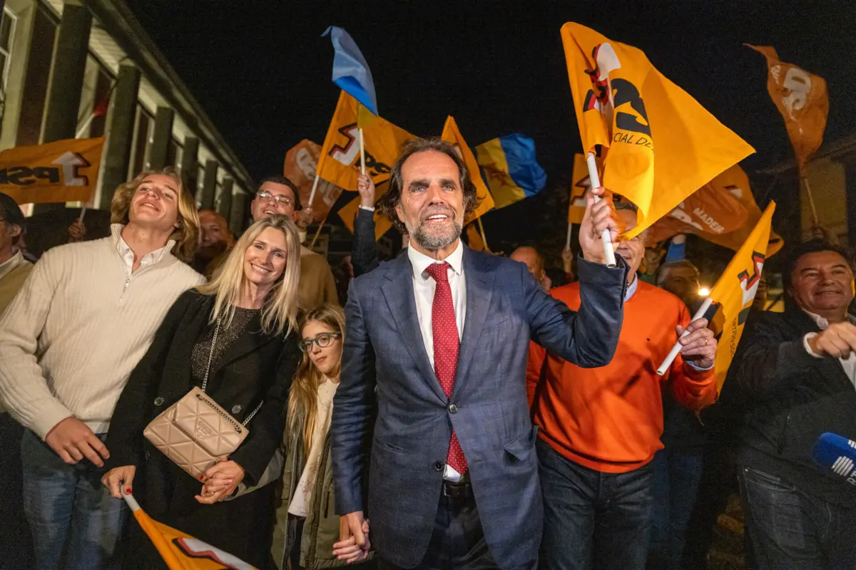 Imagem de contexto do artigo PSD fica a um mandato da maioria absoluta na Madeira. CDS e IL têm um deputado cada