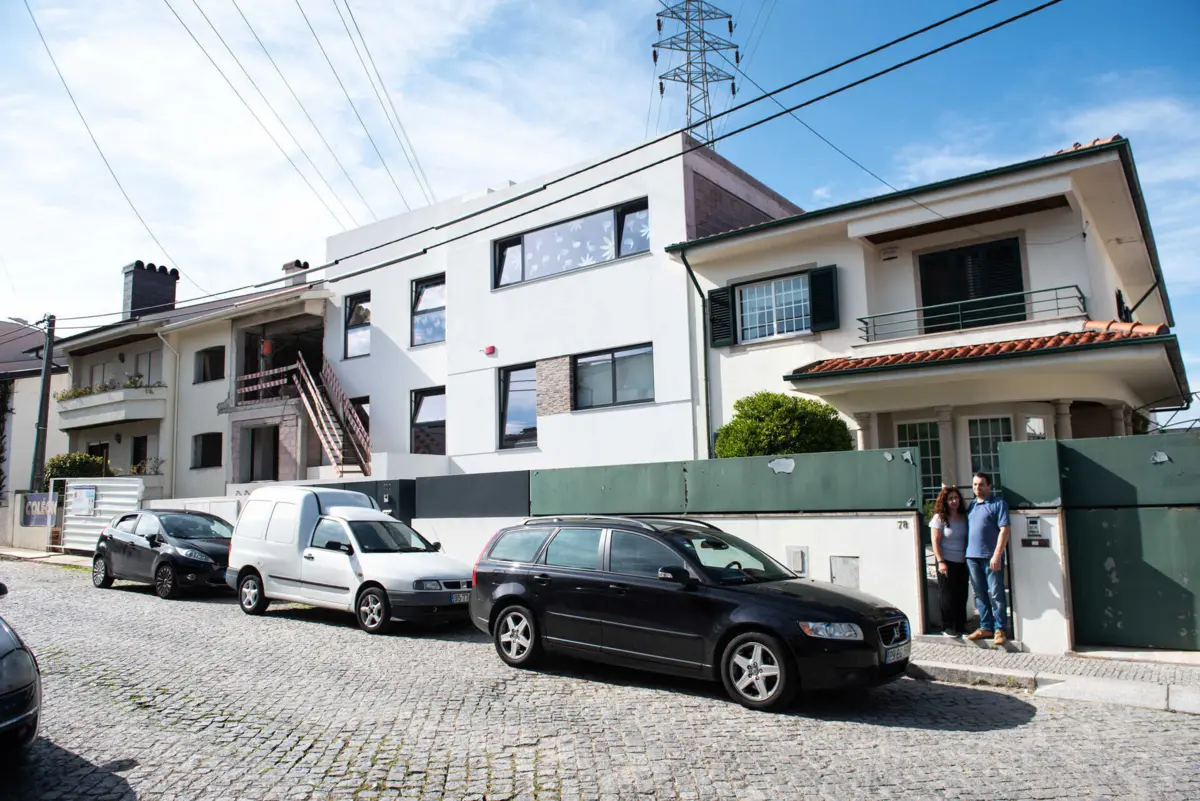 Alzira e João avançaram com uma ação judicial conta donos do colégio e a Câmara