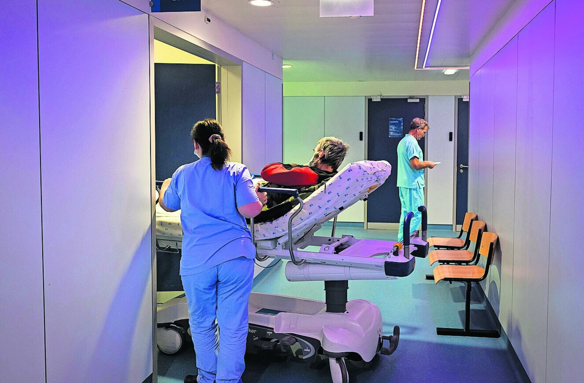 A direção-executiva do SNS apela a que antes de ir à urgência, os doentes liguem para a linha SNS24