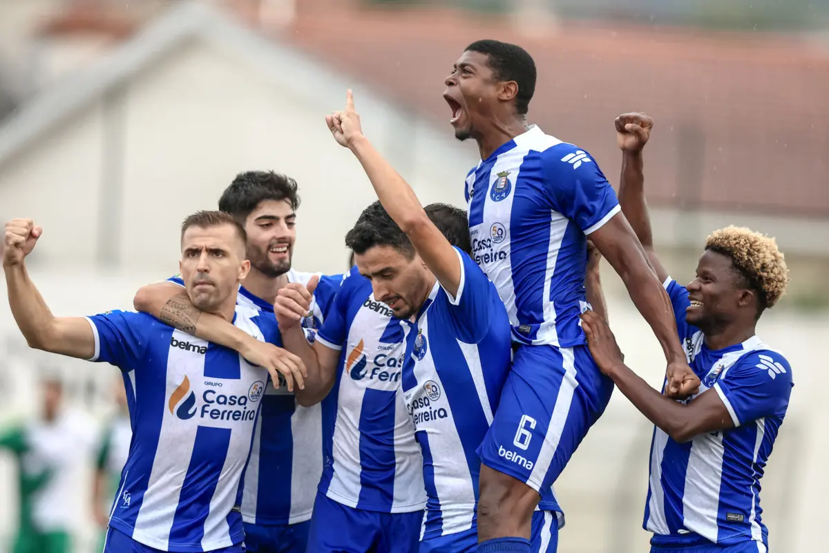 Alpendorada segue imbatível com sete vitórias em igual número de jogos