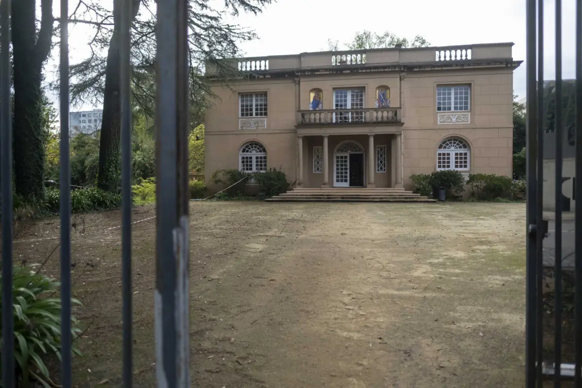 Apenas 16 dos 284 trabalhadores do Património Cultural trabalham na sede, confirmou ao JN fonte do instituto