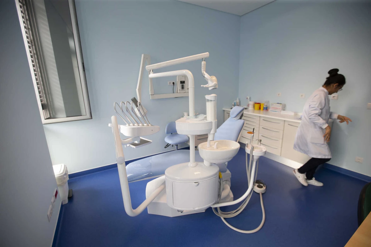 Para a Ordem, as clínicas devem ser propriedade de médicos dentista