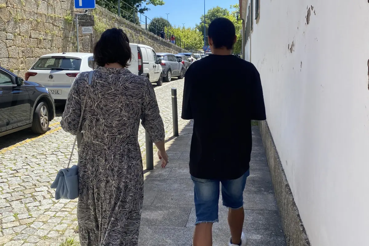 Imagem de contexto do artigo Jovens atletas resgatados da Bsports faltam a audição no tribunal