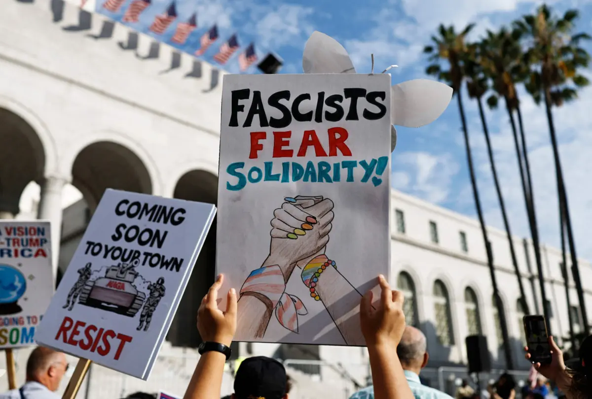 Imagem de contexto do artigo Manifestantes saem às ruas em Los Angeles em novo protesto contra Trump