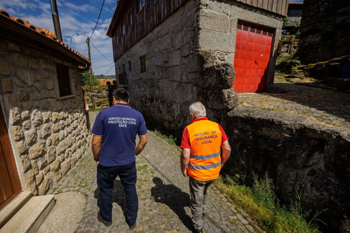 Manter-se a vigilância é a missão de Domingos Domingues, em ligação com as autoridades
