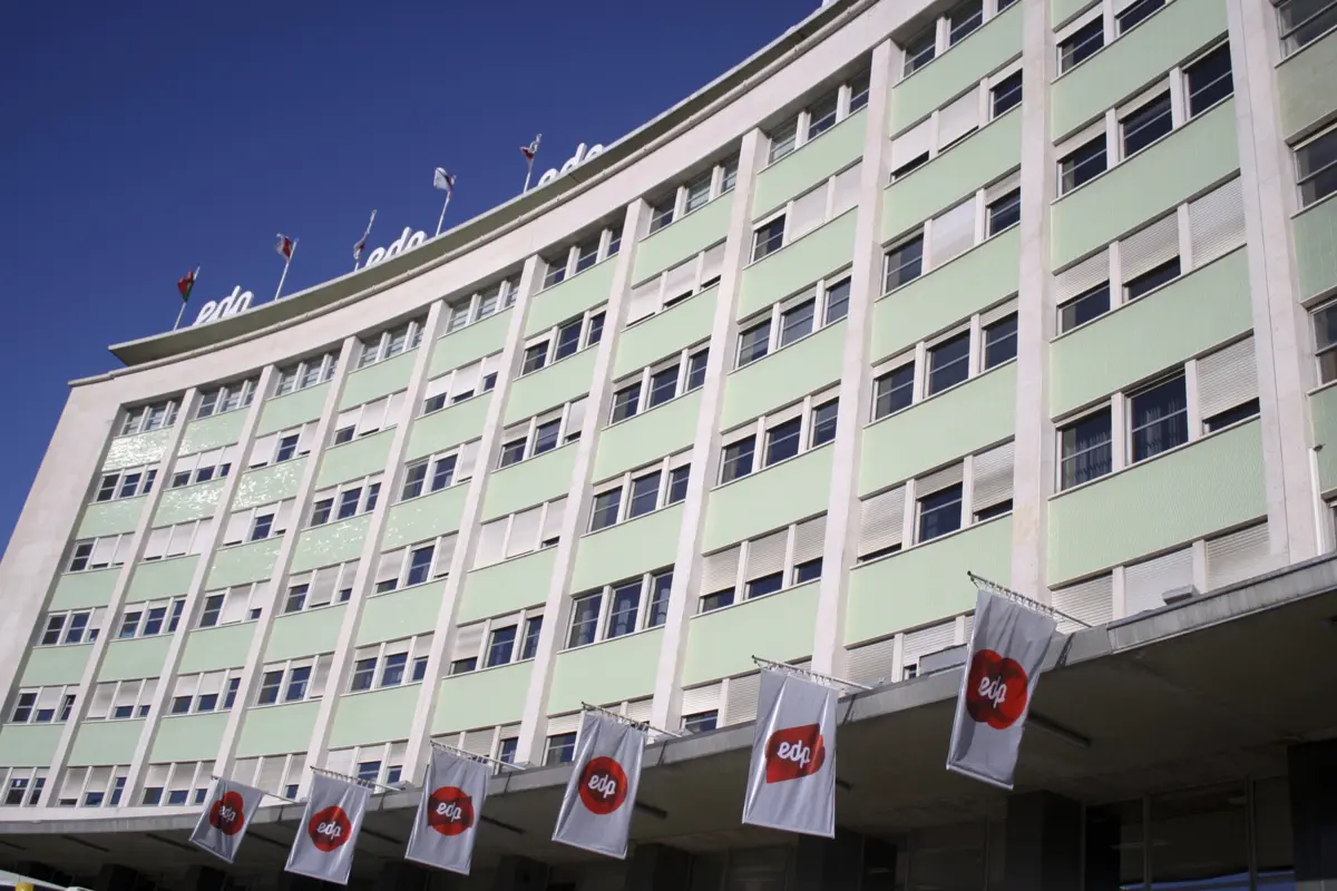 Imagem de contexto do artigo Sindicatos em greve na EDP avançam para tribunal e criticam empresa