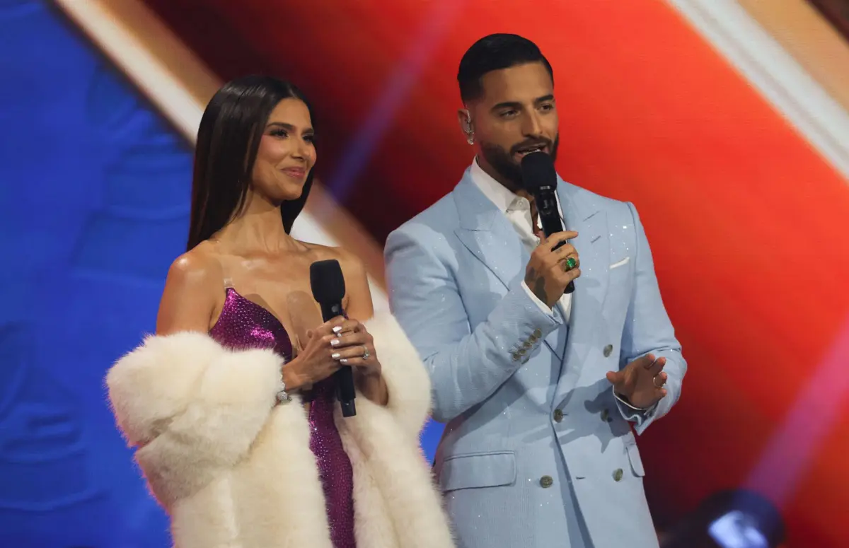 Roselyn Sánchez e Maluma foram os apresentadores