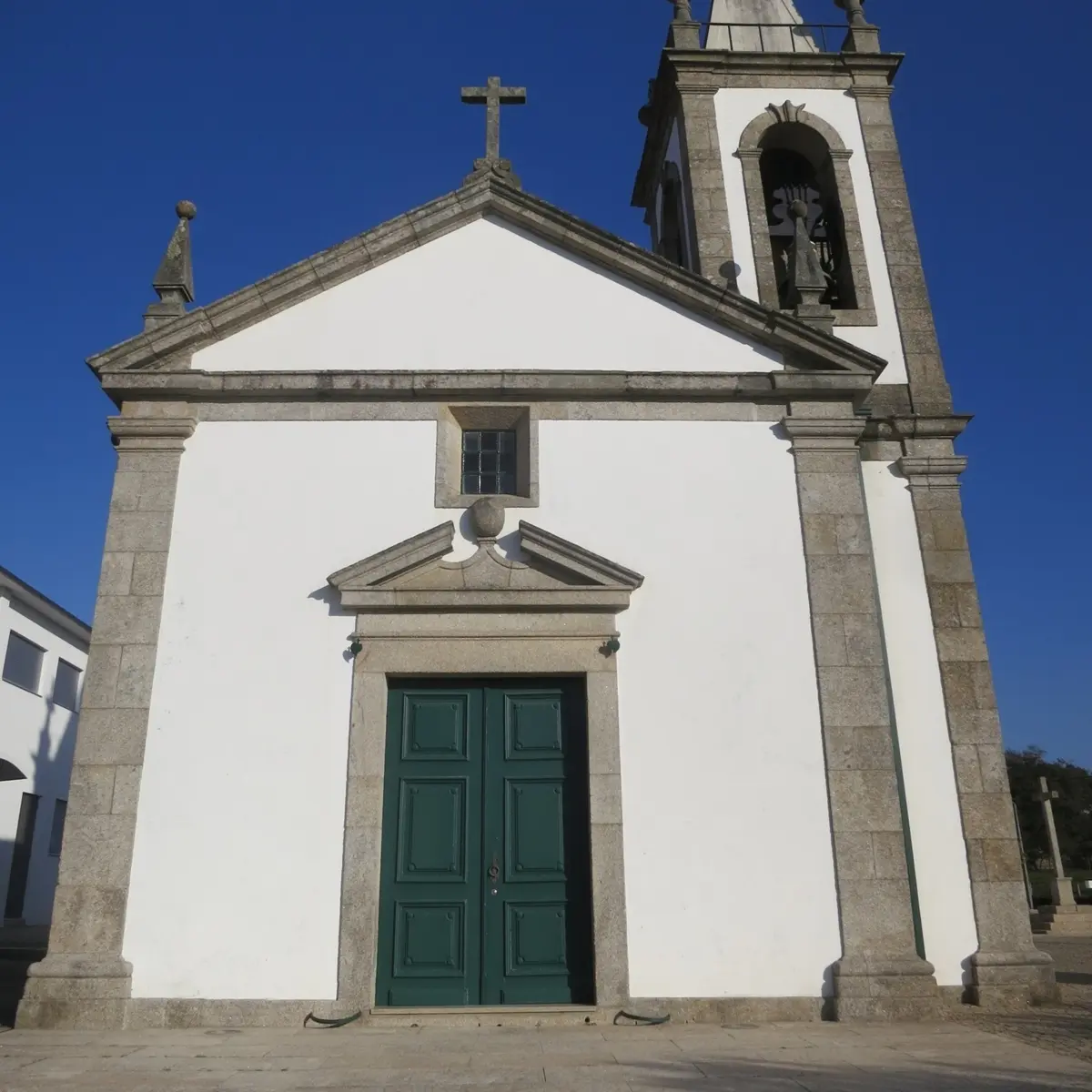 Evento dos "Blood & Honour" decorreu no salão paroquial de Santa Maria de Silva Escura