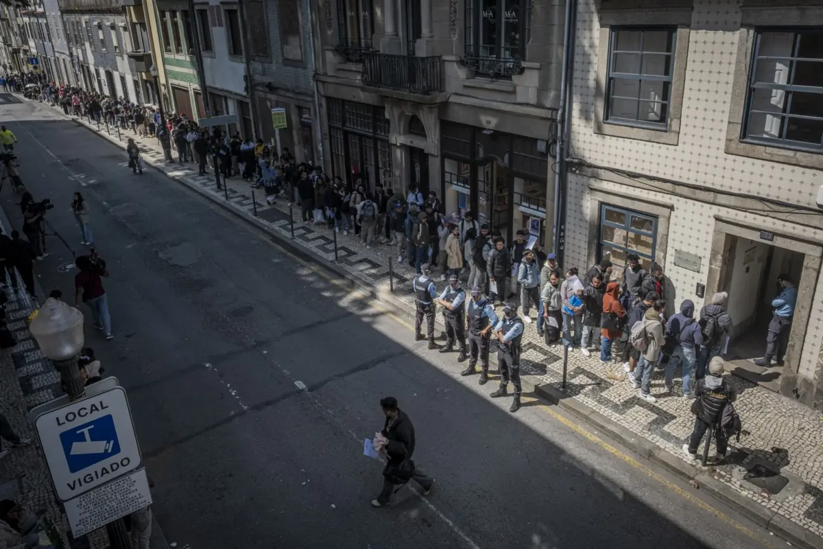 "Dezenas de milhares de pessoas estão em situação irregular", disse João Ribeiro, responsável pela UNEF da PSP
