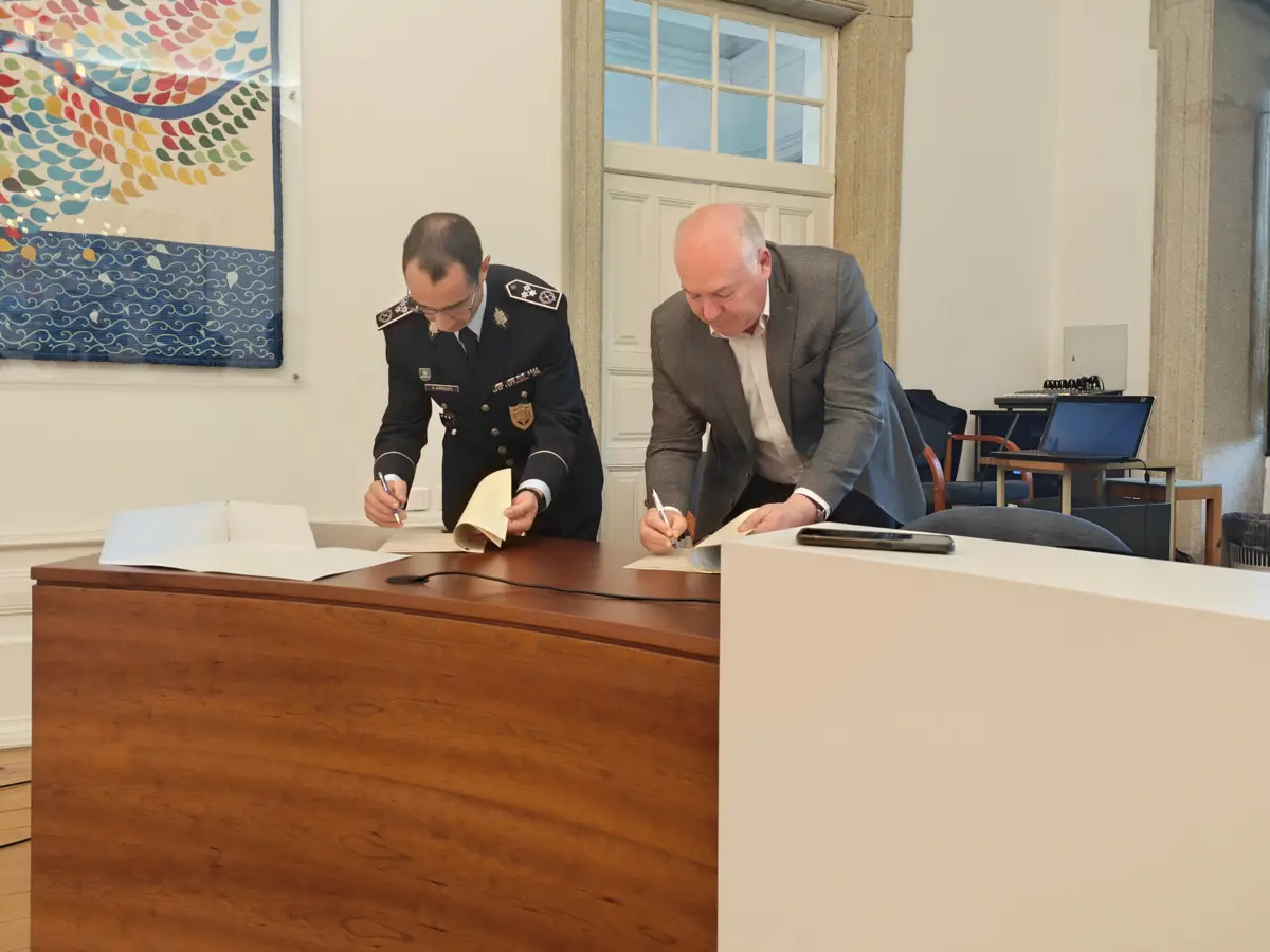 O protocolo foi assinado entre a Câmara Municipal e o Comando Distrital da PSP