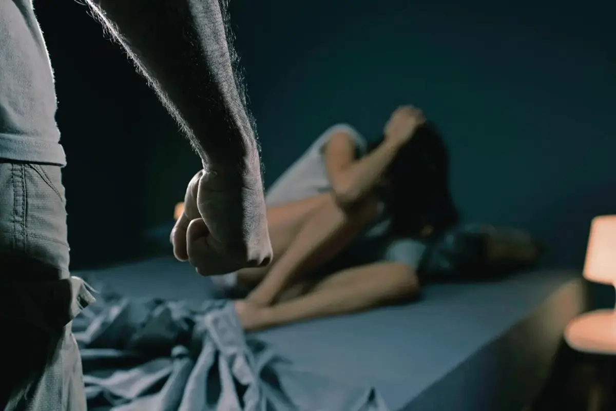 Imagem de contexto do artigo Tentou estrangular mulher e ameaçou-a com machado em Leiria