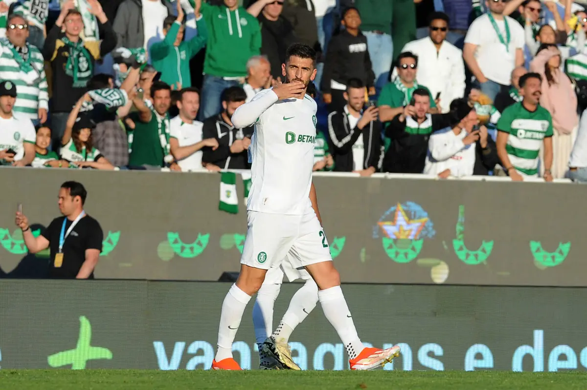 Paulinho, avançado do Sporting