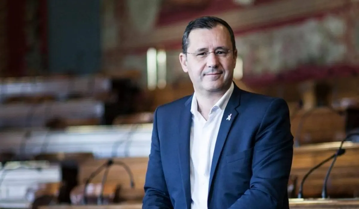 O português foi condenado a seis meses de prisão com pena suspensa e uma multa de cinco mil euros