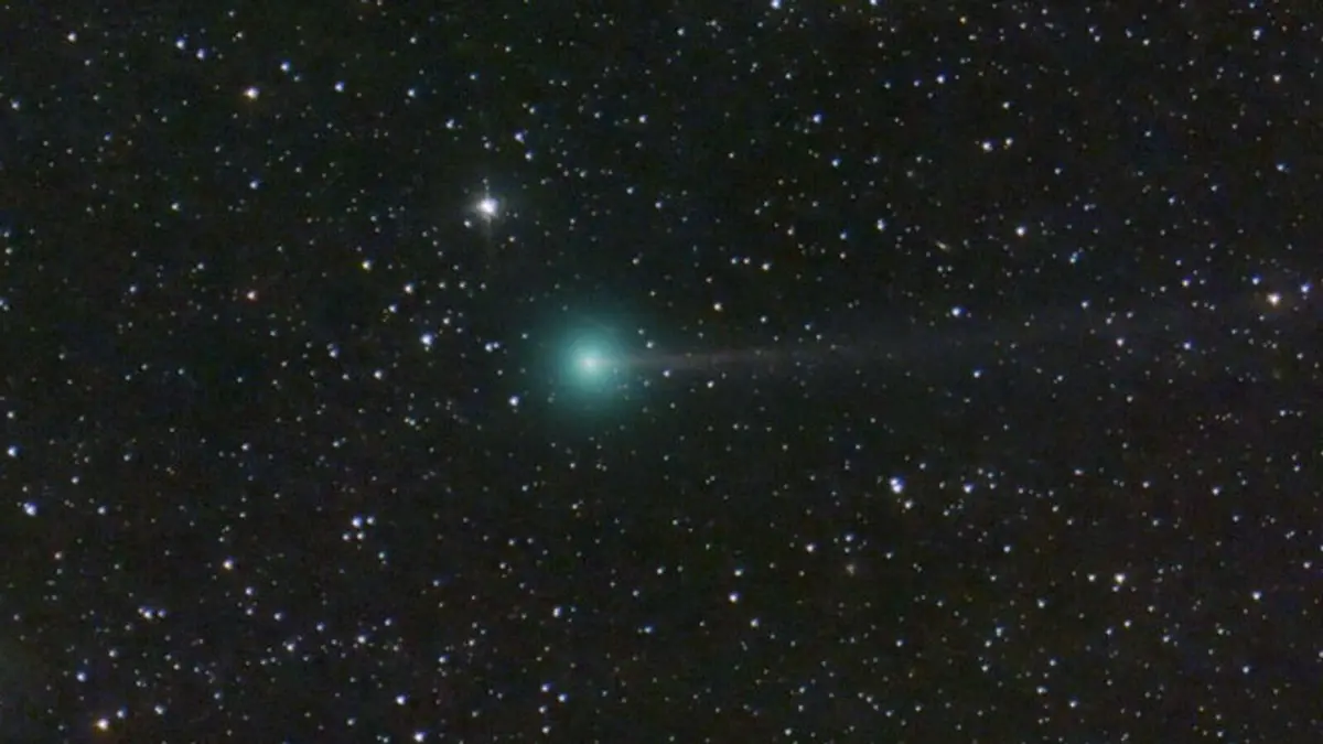 Cometa Nishimura visto desde June Lake, California