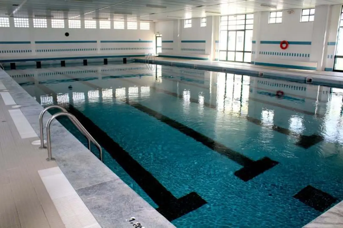 Piscinas estão temporariamente encerradas