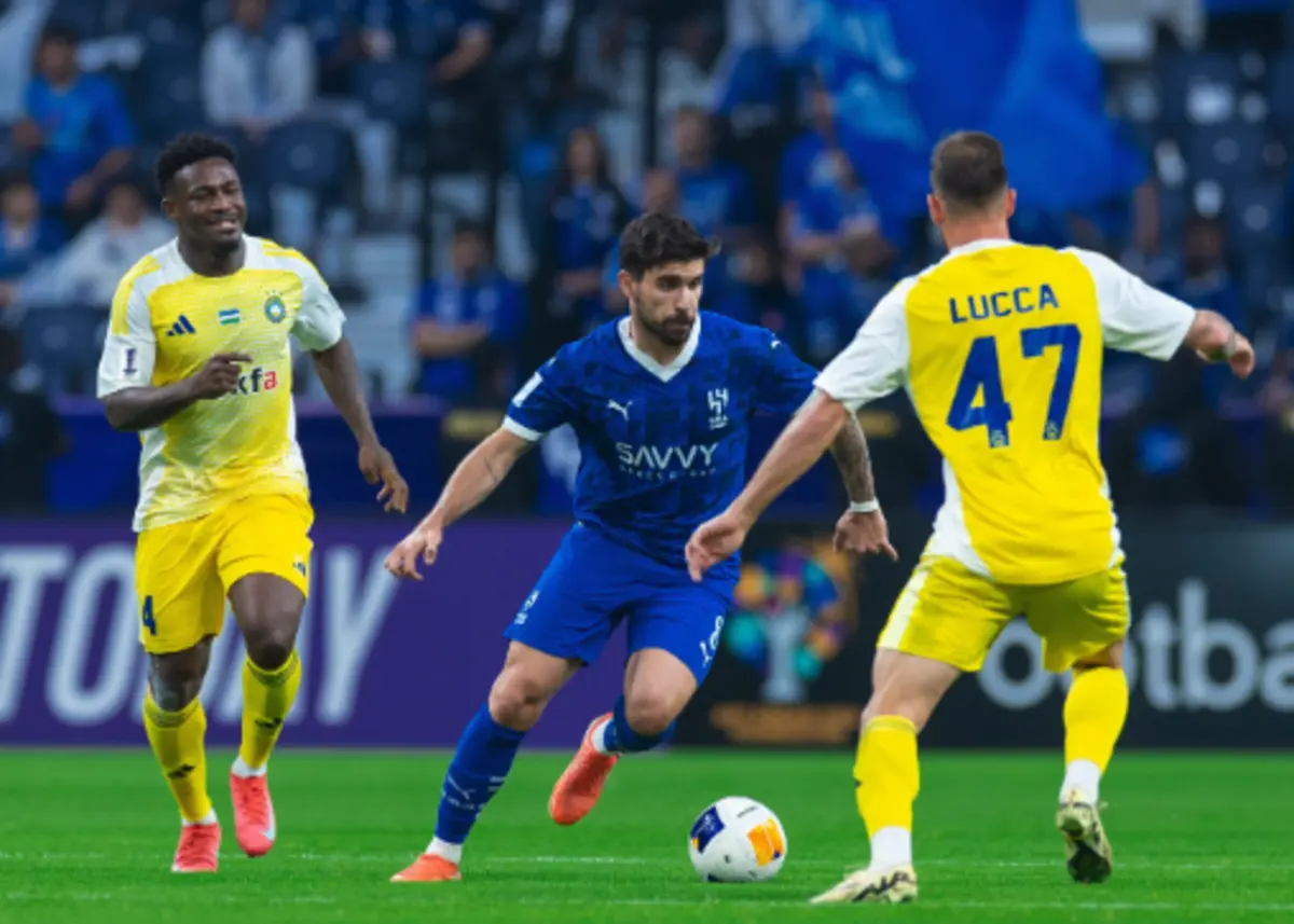 Rúben Neves comandou o meio-campo do Al Hilal