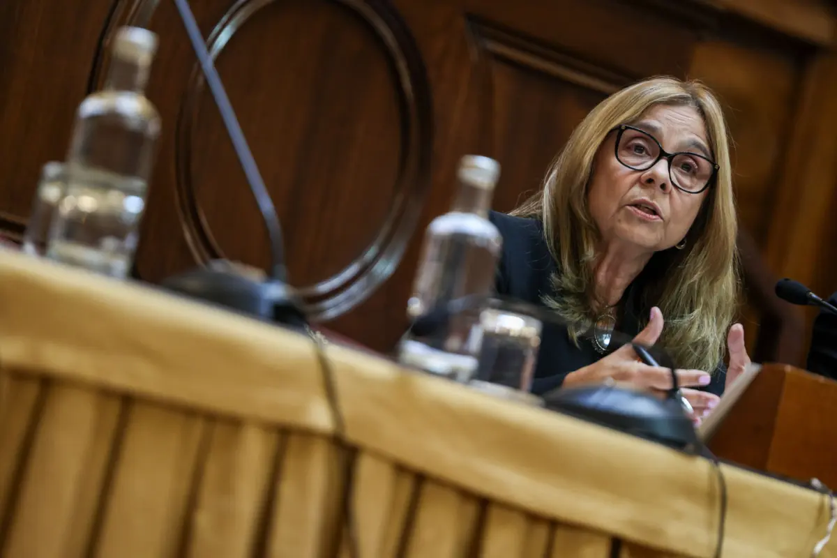 Ministra da Saúde ouvida no Parlamento