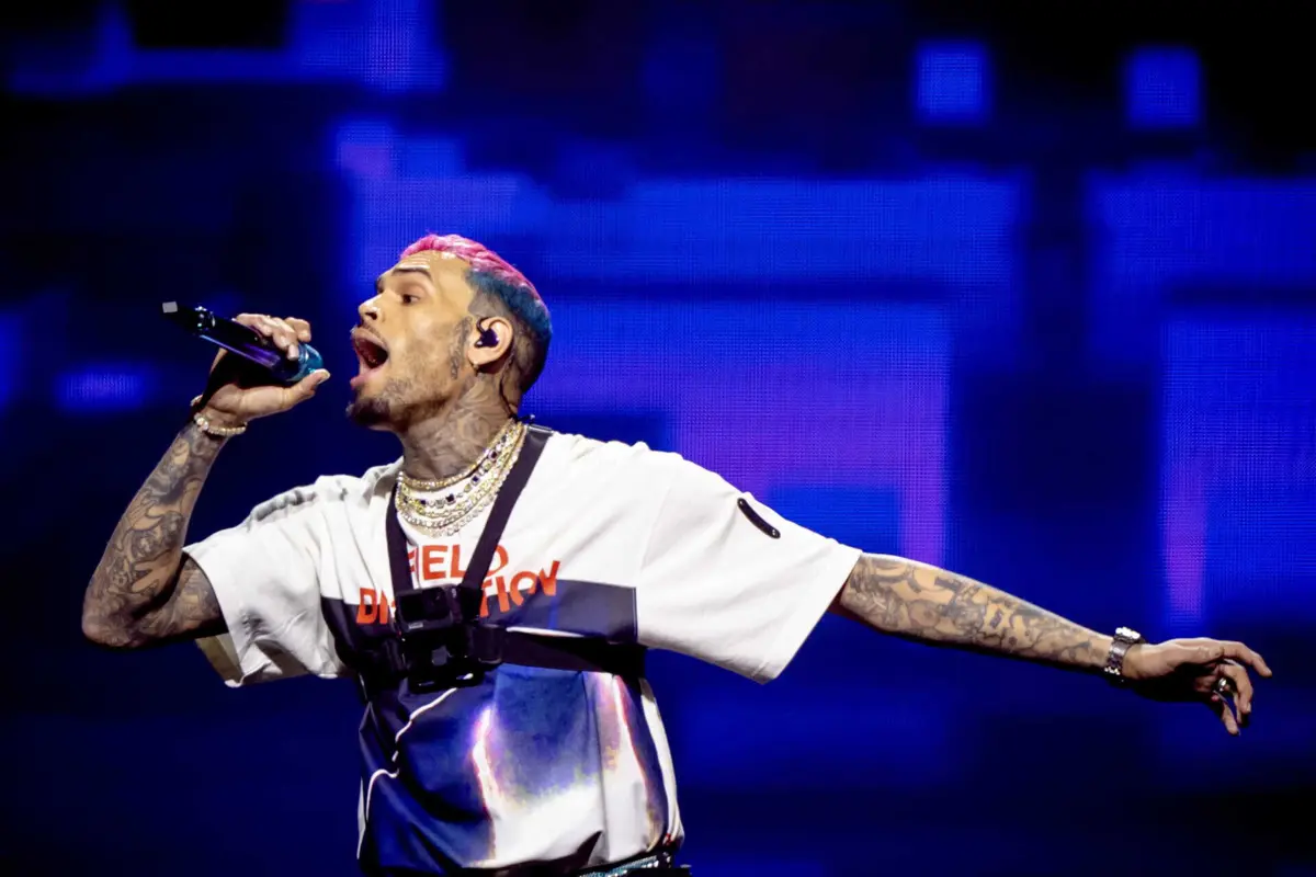 Chris Brown agrediu Rihanna em 2009, antes da carimónia dos Grammys