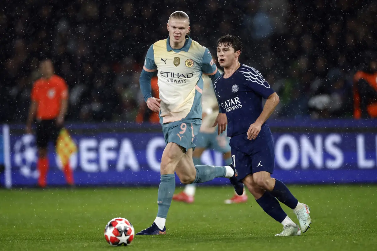 João Neves e Haaland marcaram, mas o português saiu mais feliz da partida no Parque dos Príncipes