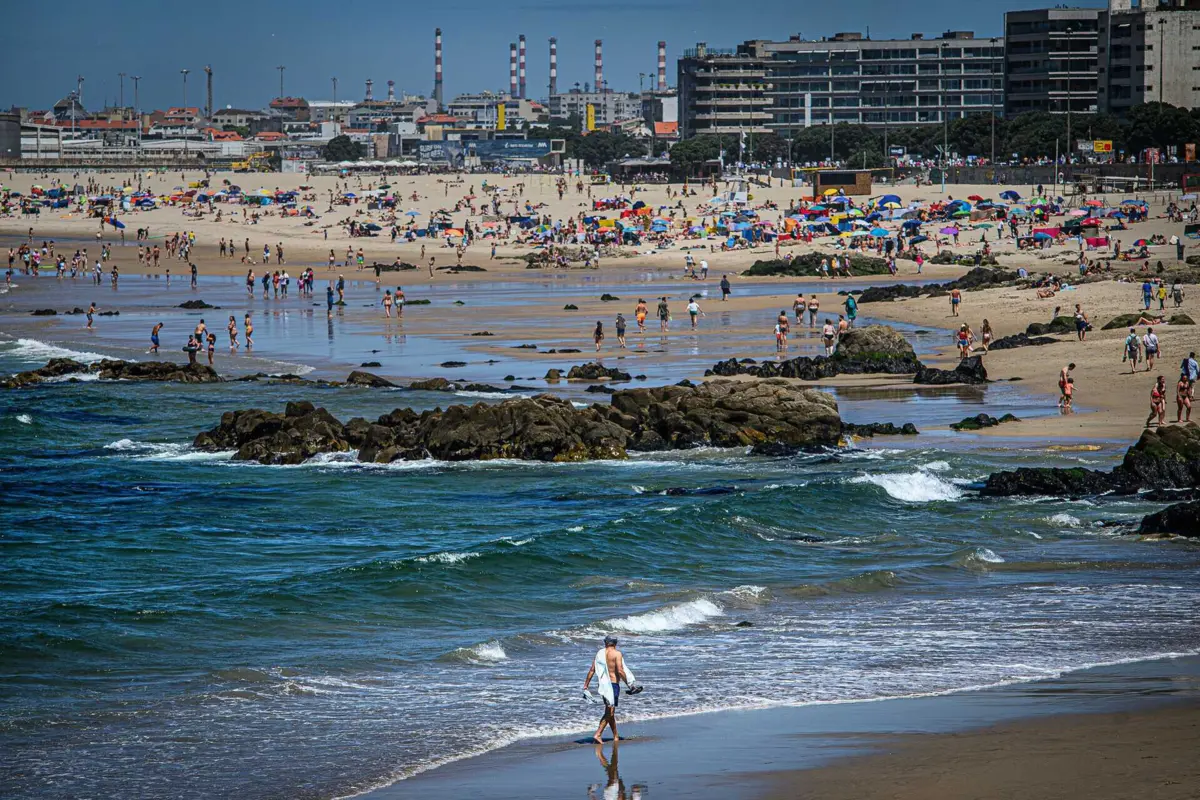 A aplicação desta taxa deve-se ao aumento da atividade turística neste concelho