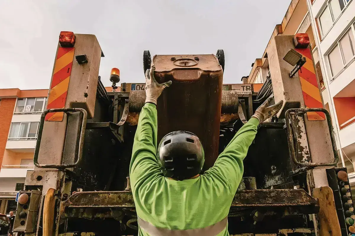 Concurso para recolha do lixo e limpeza urbana foi anulado