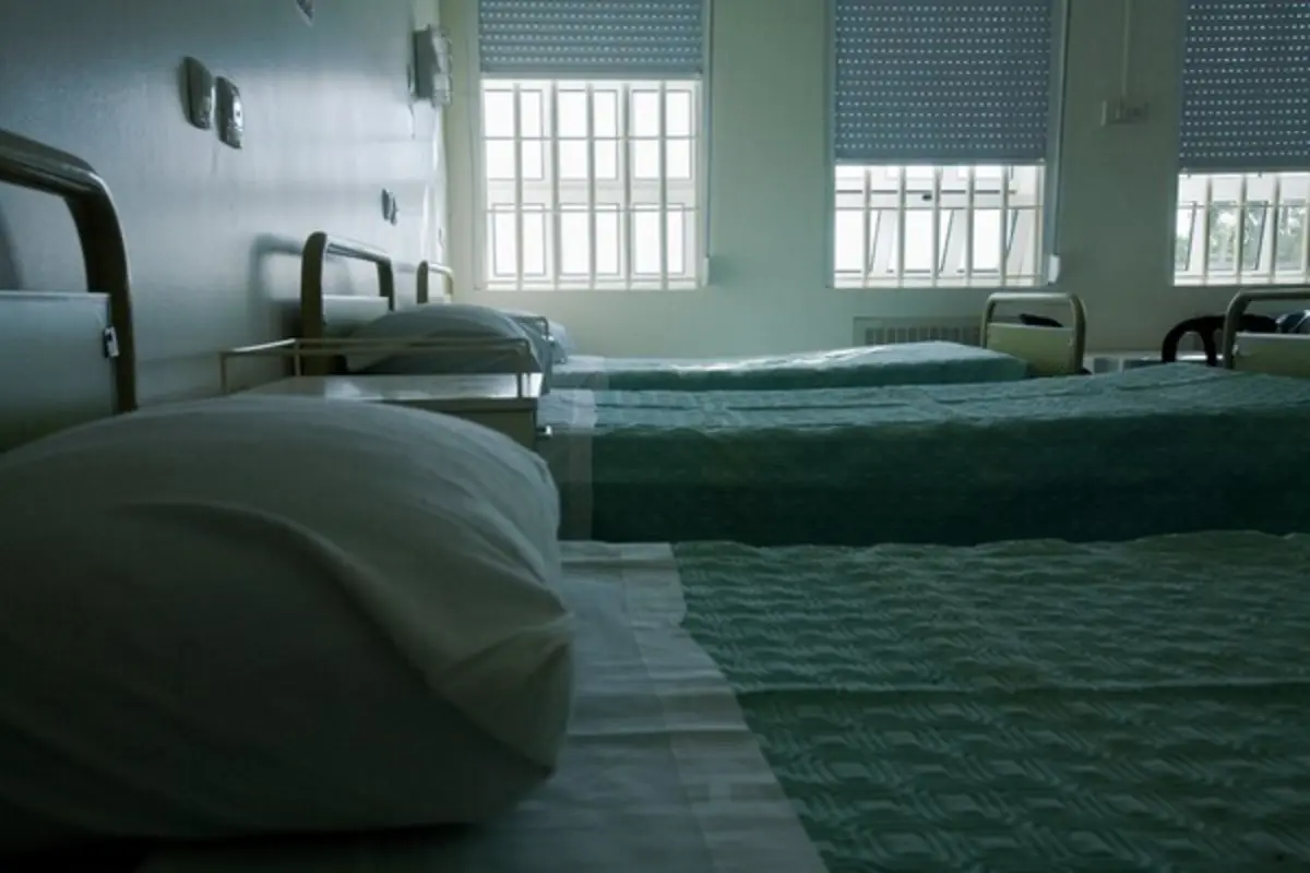 Arguido deverá ser instalado em camarata do hospital prisional de Caxias