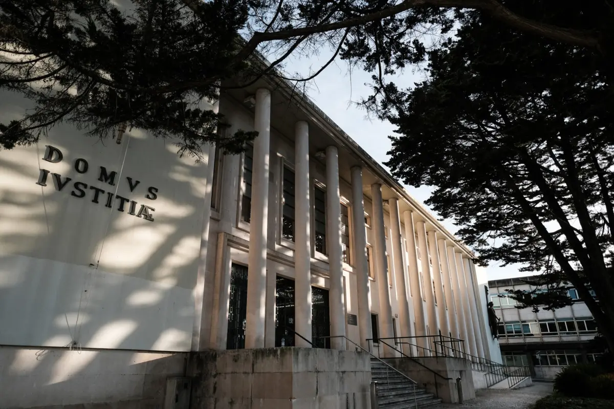 Tribunal da relação de Coimbra confirmou a pena aplicada pelo Tribunal de Leiria (na foto)