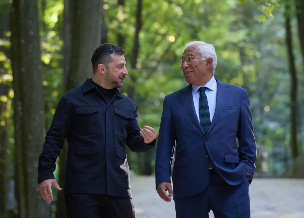 Zelensky e Costa em Úzhhorod, cidade perto da fronteira com a Eslováquia