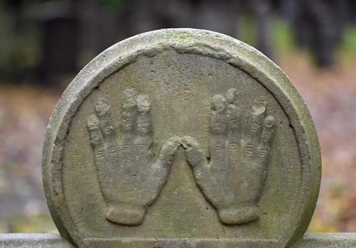 Símbolo judaico da descendência "bênção das mãos sacerdotais"