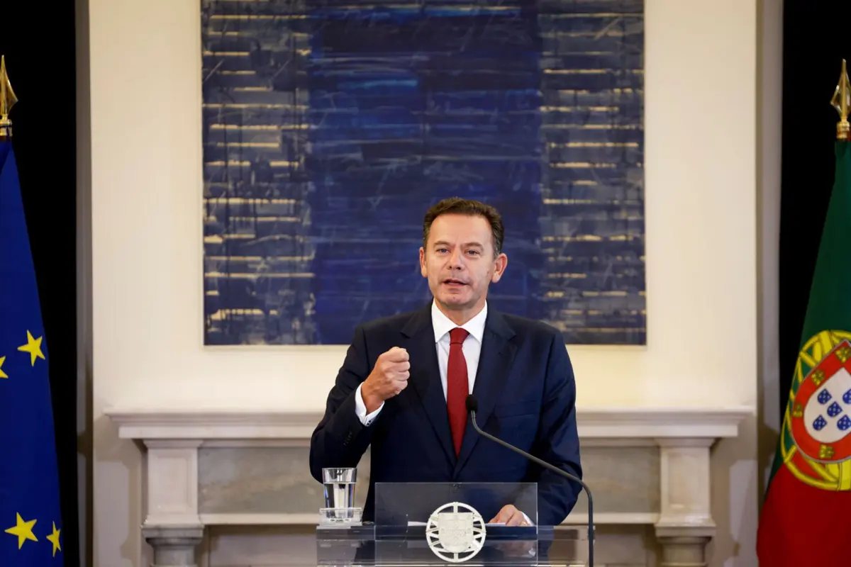 Imagem de contexto do artigo Governo "não vai mudar regras a meio do jogo" na habitação