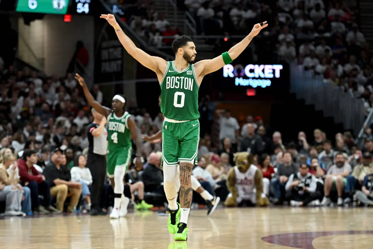 Tatum confirmou o estatuto de craque da equipa com 33 pontos marcados na vitória dos Celtics