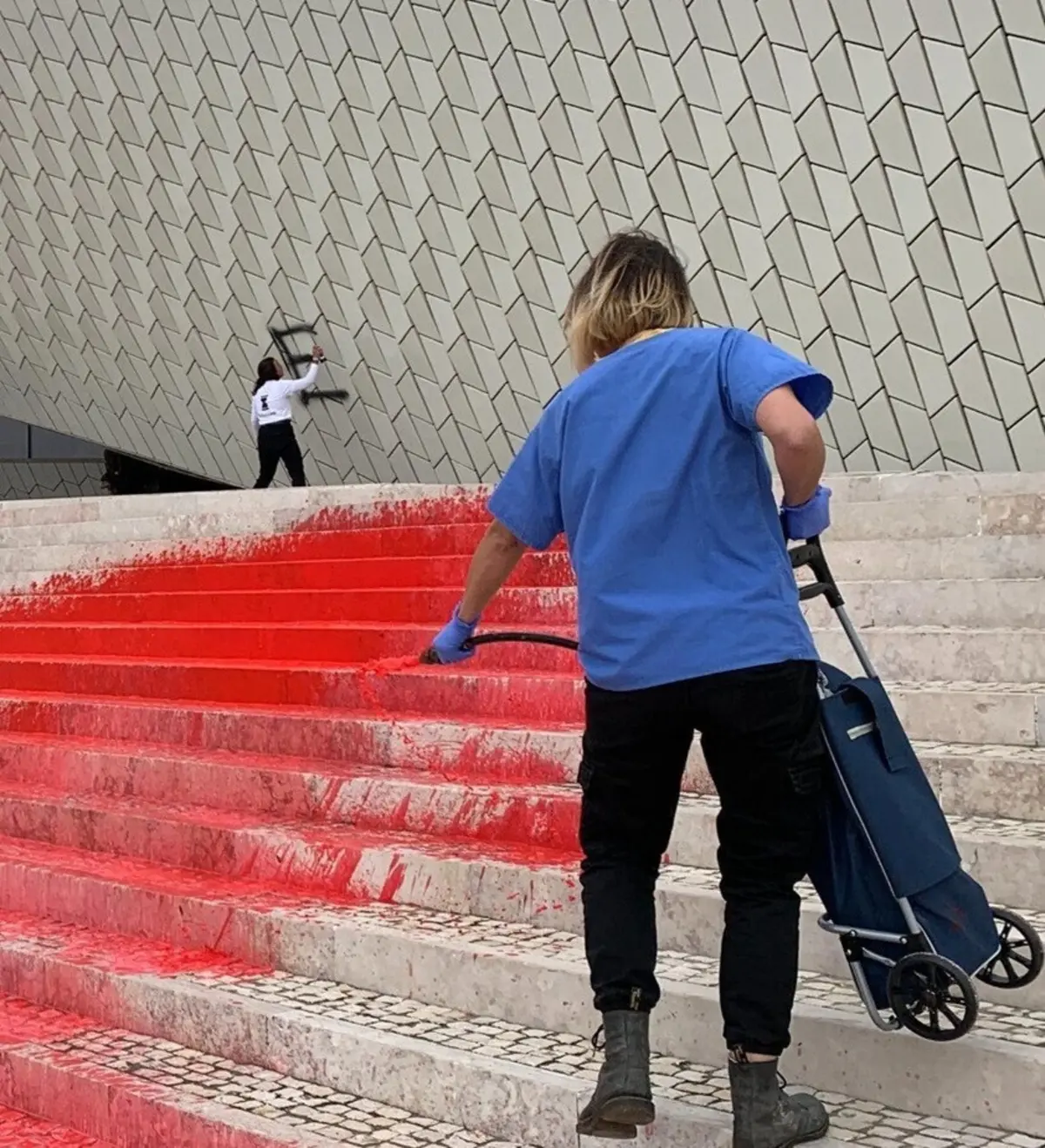 Grupo acusa EDP de "conscientemente quebrar os limites colocados pela ciência climática"