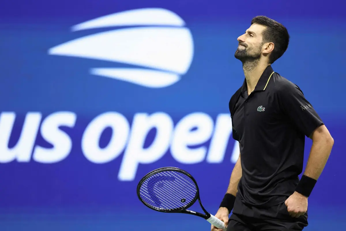 Novak Djokovic continua a perseguir o 25.º Grand Slam da carreira