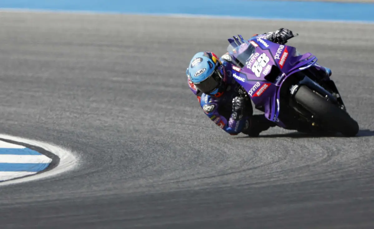 Miguel Oliveira ficou em 14º lugar