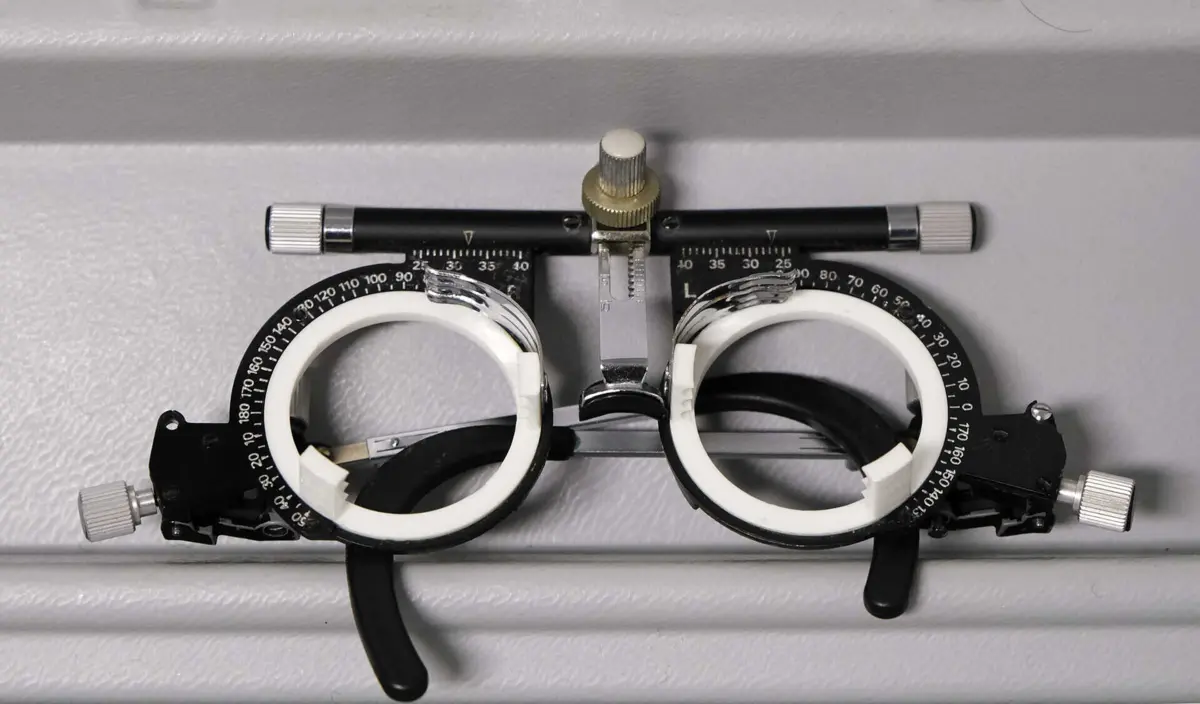 Primeira observação oftalmológica recomendada, pelo menos, entre os 3 e os 4 anos