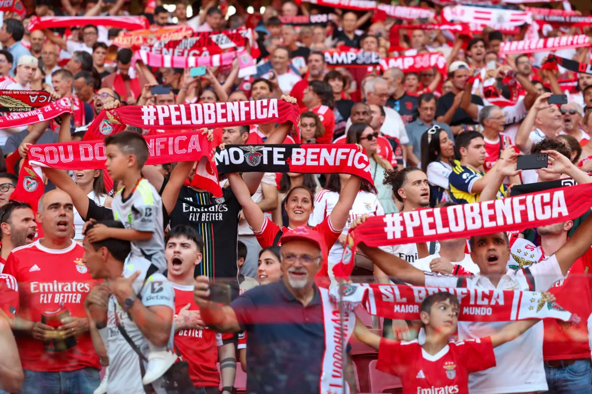 Imagem de contexto do artigo Benfica apresenta-se com quatro reforços e um plantel provisório de 31 elementos