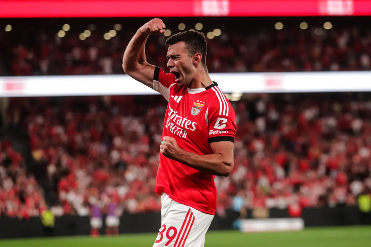 Henrique Araújo foi o herói da partida