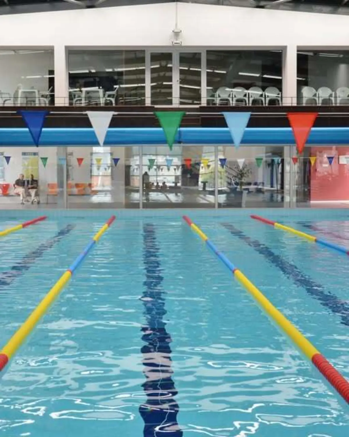 Fecho das piscinas servirá para trabalhos de manutenção e reabilitação técnica