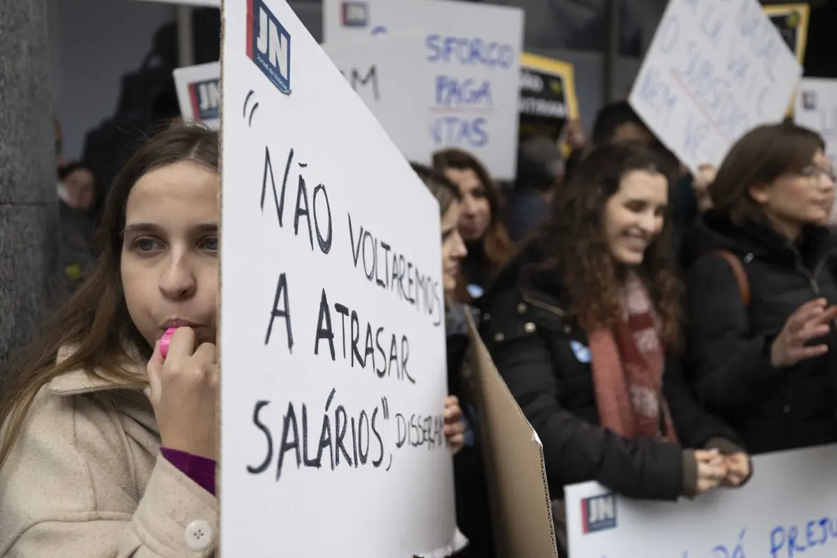 Salários e pagamentos em atraso foi uma das motivações da greve que juntou os Trabalhadores de todos os títulos e empresas do Global Media Group, a 10 de janeiro