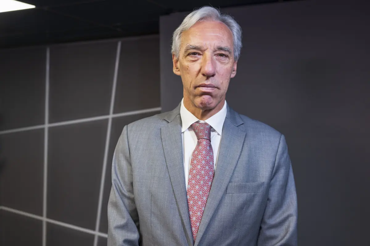 Gomes Cravinho vai desempenhar o cargo até agosto de 2026