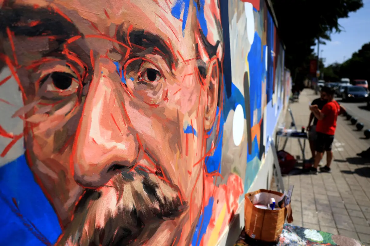 Mural, com a extensão de 120 metros, vai ser inaugurado esta quarta-feira