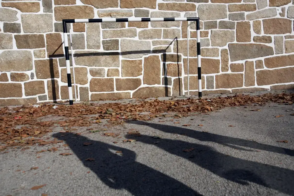 Queda de baliza foi fatal para aluno de 15 anos