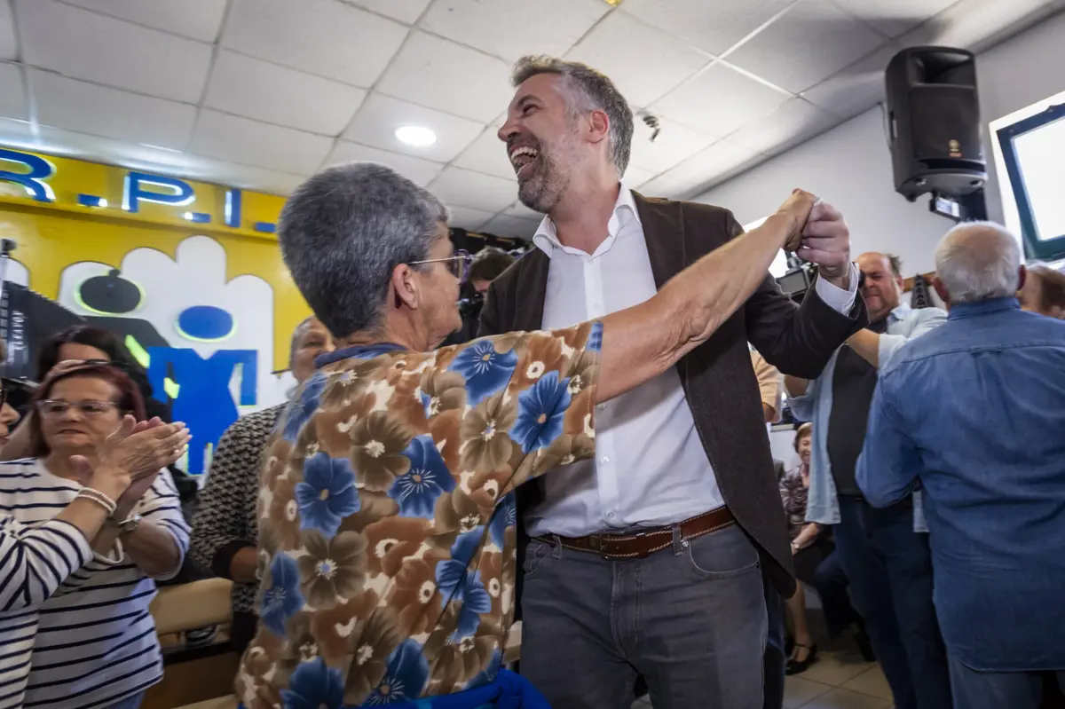 A comitiva socialista andou hoje por Olhão