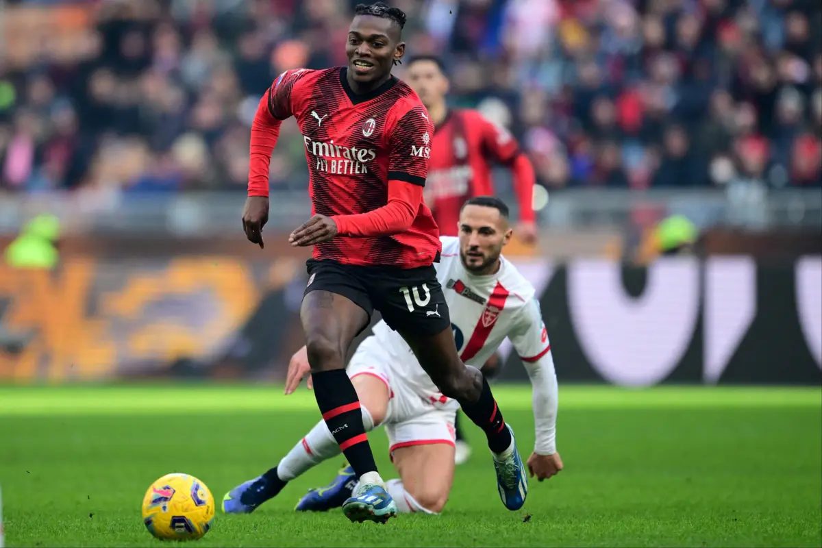 Rafael Leão apontou o golo do AC Milan no empate com a Atalanta
